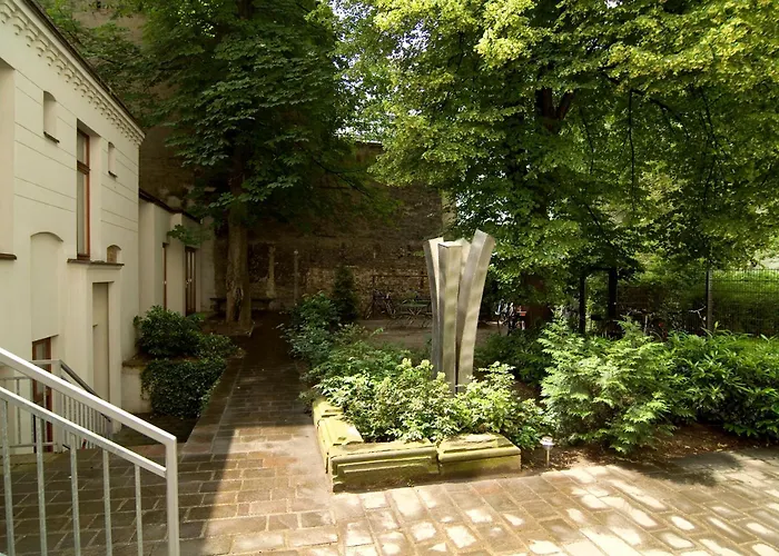 Pension Maedchenkammer Berlin